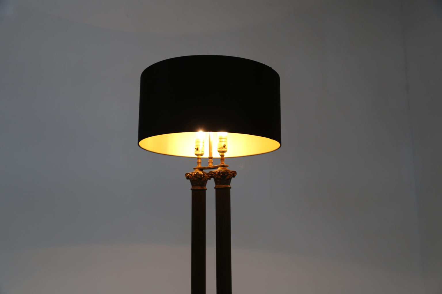 Victorian Brass Double Column Library Table Lamps The Vintage Hub