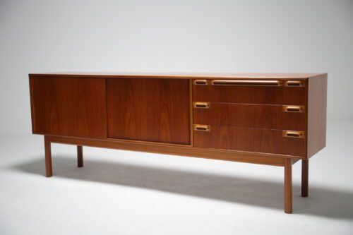 Vintage Teak McIntosh sideboard 10