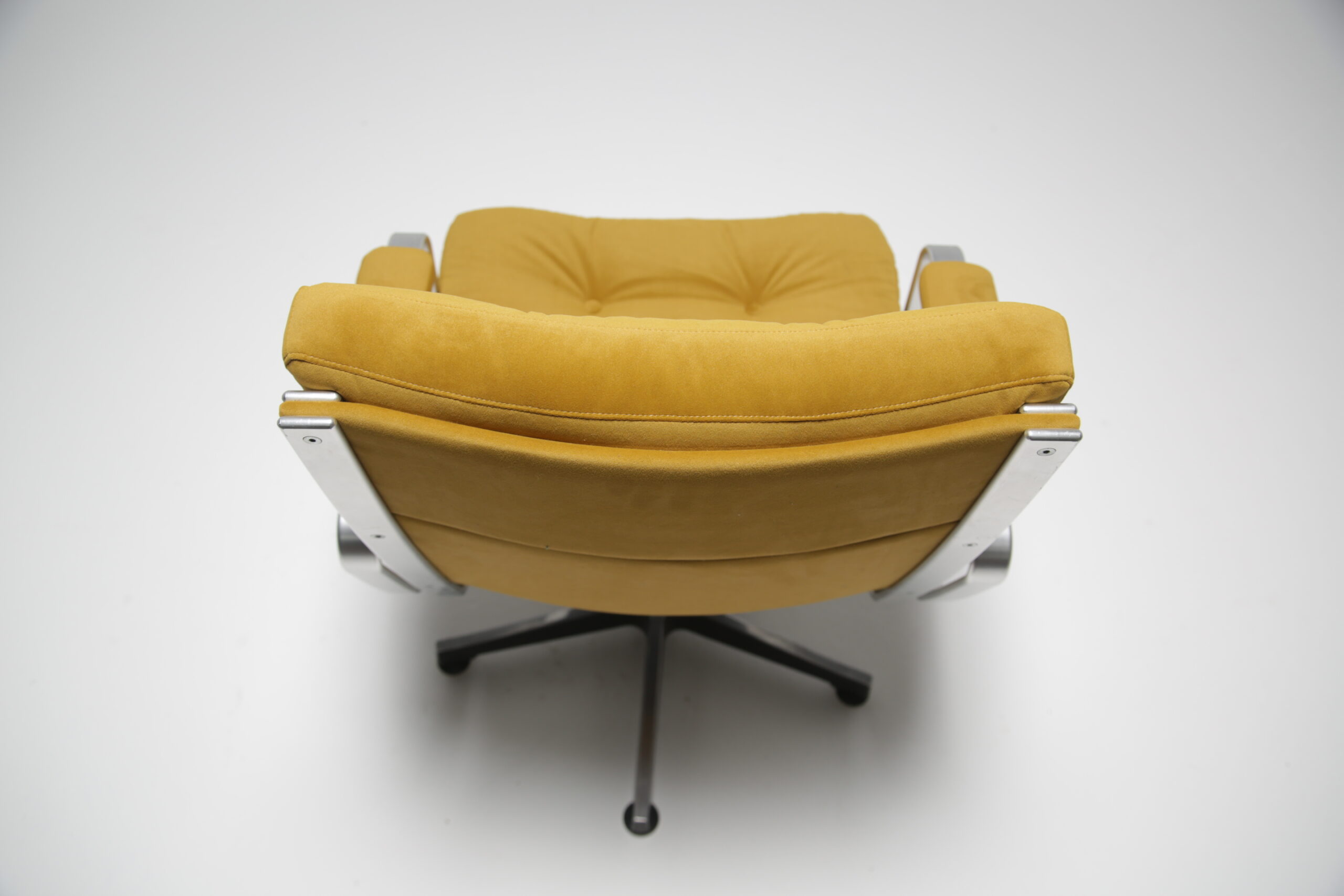Gold Velvet Swivel Office Chair by Karl Ekselius for JOC Vetlanda, Sweden, 1970s. The Vintage Hub