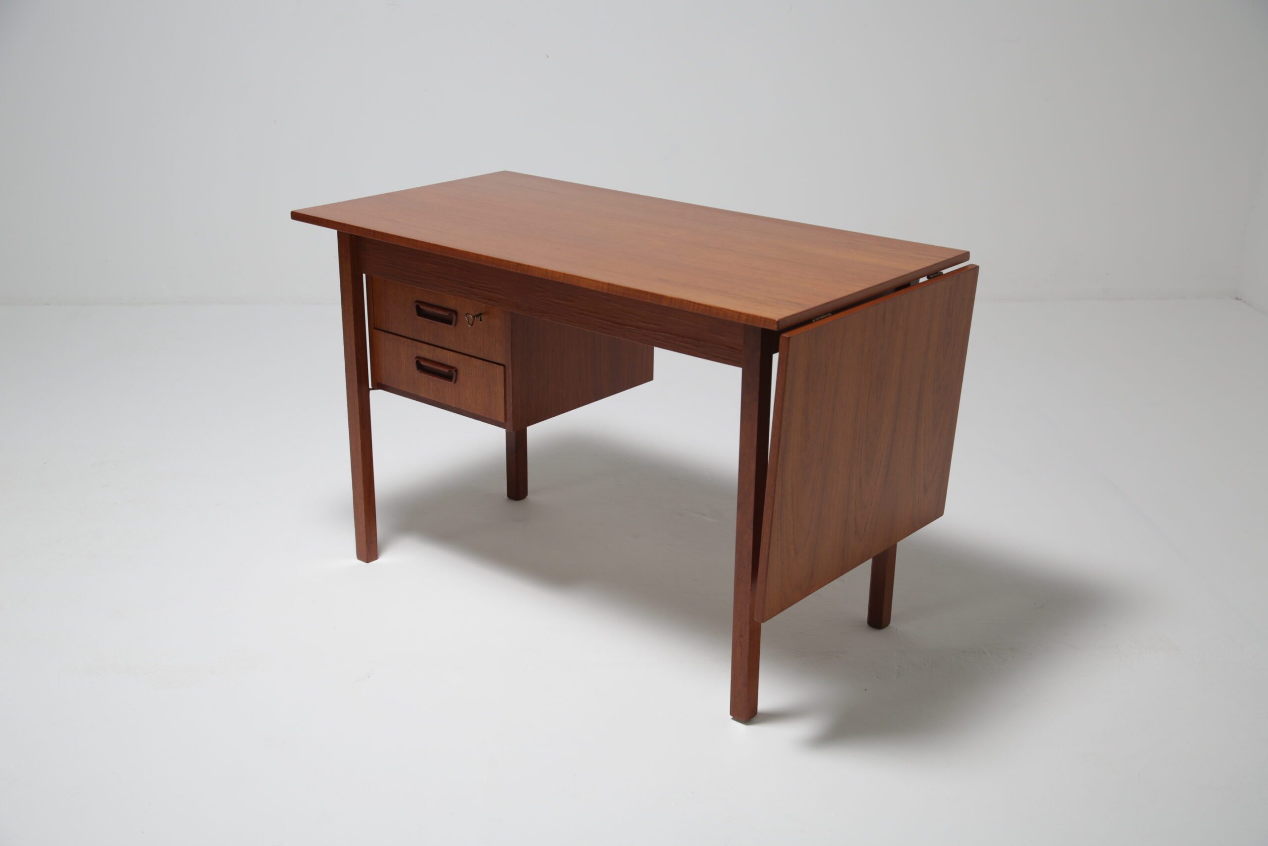 Denmark teak テーブル デンマークヴィンテージ エクステンション ダイニングテーブル