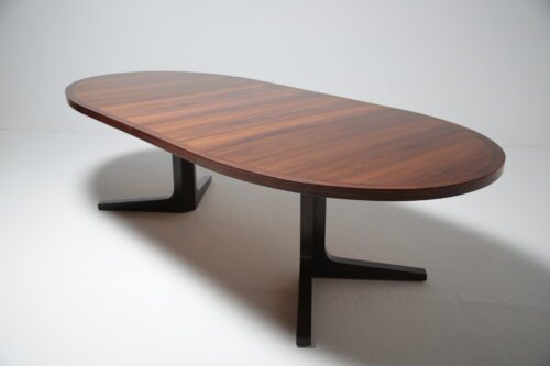 Mid-Century Vintage Danish  Extending Rosewood 8 Seater Dining Table by Dyrlund 1