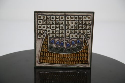 Vintage Glazed Stoneware "Viking Ship" from the series "Unique" by Lisa Larson for Gustavsberg 1