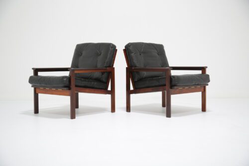 Vintage Pair of Danish Black Leather and Rosewood Lounge Armchairs "Capella" by Illum Wikkelso for N. Nilersen 1