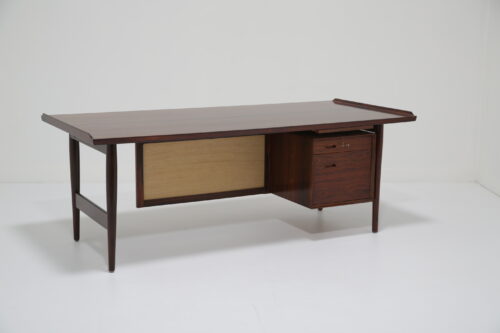 Vintage Danish Executive Rosewood Desk by Arne Vodder for Sibast Mobler 1